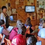 Filmsequenz im Schulbienenunterricht für die 7. Klasse Maria-Ward-Realschule Bamberg
