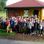 ilian-Grundschule Scheßlitz, Klasse 2a+2b, am 23.05.2017 in Bamberg, Bienen-InfoWabe