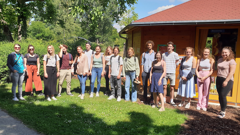 Seminar der Bamberger Schulbiene für angehende Pädagog(inn)en der Universität Bamberg zum Nachhaltigkeitsmonat Juni 2022