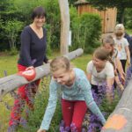 Grundschule Scheßlitz, Klasse 2b zum Schulbienen-Unterricht / Schulbienenführung in der Bienen-InfoWabe, Bienen-leben-in-Bamberg.de