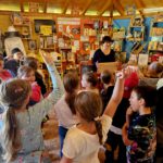 Grundschule Scheßlitz, Klasse 2b zum Schulbienen-Unterricht / Schulbienenführung in der Bienen-InfoWabe, Bienen-leben-in-Bamberg.de