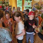 Grundschule Scheßlitz, Klasse 2b zum Schulbienen-Unterricht / Schulbienenführung in der Bienen-InfoWabe, Bienen-leben-in-Bamberg.de