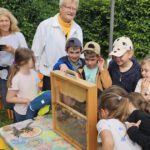 Grundschule Scheßlitz, Klasse 2b zum Schulbienen-Unterricht / Schulbienenführung in der Bienen-InfoWabe, Bienen-leben-in-Bamberg.de