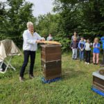 Rupprecht-Grundschule Bamberg, Klasse 2b zum Schulbienen-Unterricht / Schulbienenführung in der Bienen-InfoWabe, Bienen-leben-in-Bamberg.de