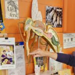 Bienenmodell. Grundschule Scheßlitz, Klasse 2a zum Schulbienen-Unterricht / Schulbienenführung in der Bienen-InfoWabe, Bienen-leben-in-Bamberg.de