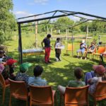 Schulbienenführung / Schulbienen-Unterricht im Ferienprogramm für den Offenen Ganztag (OGS) Grundschule Gaustadt. / Initiative Bienen-leben-in-Bamberg.de