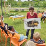 Rupprecht-Grundschule Bamberg, Klasse 2a zum Schulbienen-Unterricht / Schulbienenführung in der Bienen-InfoWabe, Bienen-leben-in-Bamberg.de