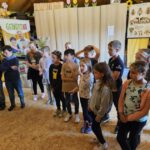Rupprecht-Grundschule Bamberg, Klasse 2a zum Schulbienen-Unterricht / Schulbienenführung in der Bienen-InfoWabe, Bienen-leben-in-Bamberg.de