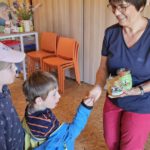 Schulbienenführung / Schulbienen-Unterricht im Ferienprogramm für den Offenen Ganztag (OGS) Grundschule Gaustadt. / Initiative Bienen-leben-in-Bamberg.de