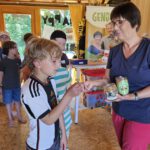 Schulbienenführung / Schulbienen-Unterricht im Ferienprogramm für den Offenen Ganztag (OGS) Grundschule Gaustadt. / Initiative Bienen-leben-in-Bamberg.de