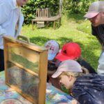 Schulbienenführung / Schulbienen-Unterricht im Ferienprogramm für den Offenen Ganztag (OGS) Grundschule Gaustadt. / Initiative Bienen-leben-in-Bamberg.de