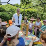 Schulbienenführung / Schulbienen-Unterricht im Ferienprogramm für den Offenen Ganztag (OGS) Grundschule Gaustadt. / Initiative Bienen-leben-in-Bamberg.de