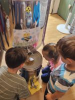 Honigschleudertage mit Verarbeitung der Ernte vom Lagenstandort „Sternwarte", 27.07.2025 / Bienen-leben-in-Bamberg.de