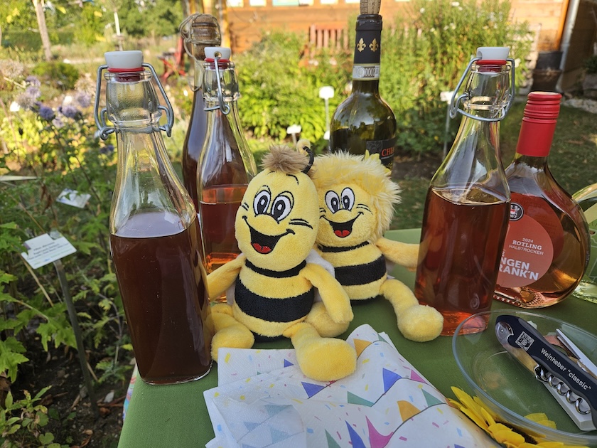 Abschlussfeier Imker-Anfängerkurs AK25 BLIB-Imkerkurs für Anfänger / Bienen-leben-in-Bamberg.de