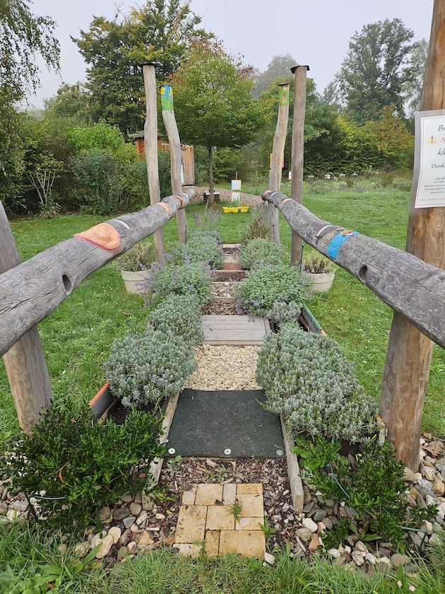 Sinnespfad im Bamberger Bienengarten