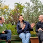 Podiumsdiskussionsbeitrag David Ochs anlässlich "Das etwas andere Erntedankfest" am 12.10.2025 in der Bio-Gärtnerei Niedermaier mit Gastgeber KEB, Katholische Erwachsenenbildung BA-FO-ERH, Foto: Heinrich Kolb, Bamberg