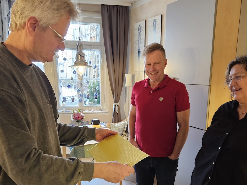 Vertiefungsseminar / Workshop Wachsgießen, Wachsverarbeitung (Mittelwände) udn Einlöten / Bienen-leben-in-Bamberg.de